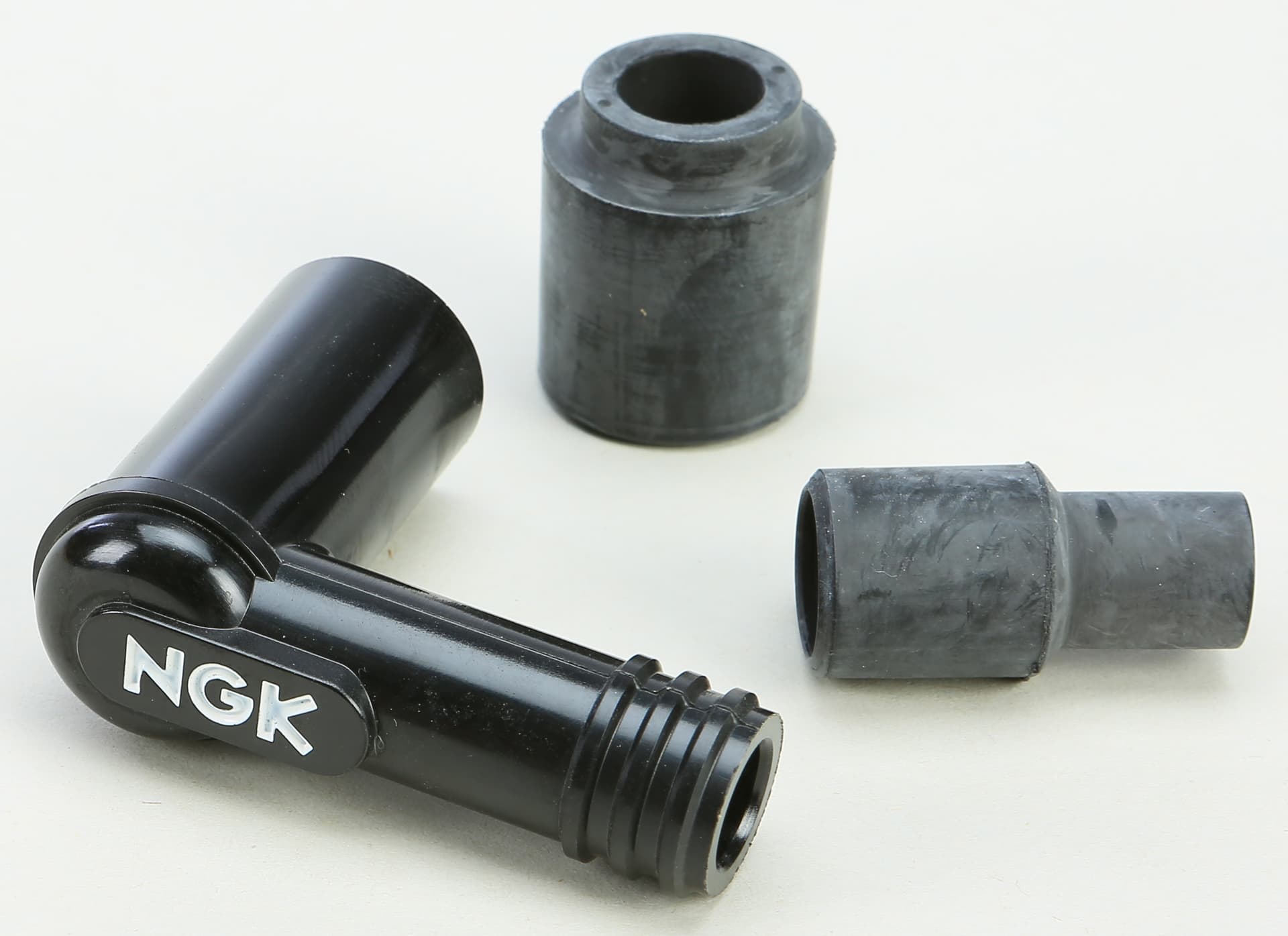 NGK VD05F Resistor Spark Plug Cap - Image 17