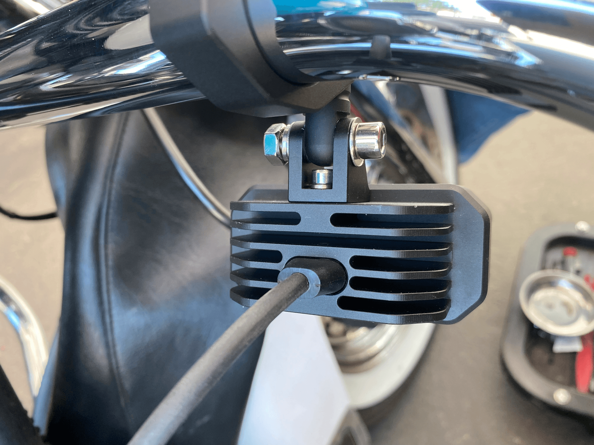 Aux Driving Lights - Image 4