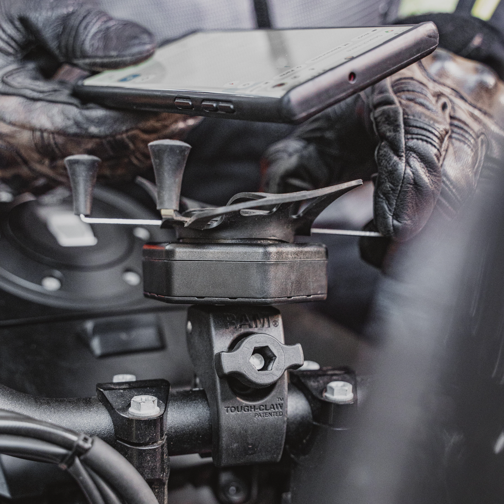 X-GRIP VIBE-SAFE PHONE MOUNT