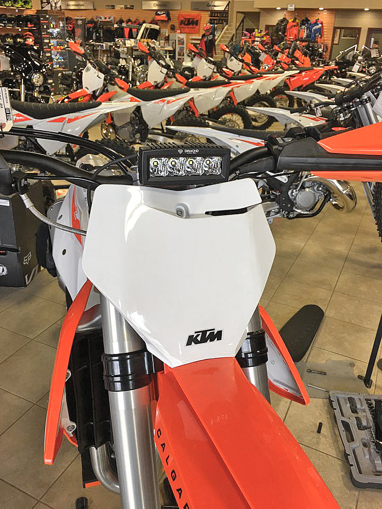 Light Bar w/ Battery