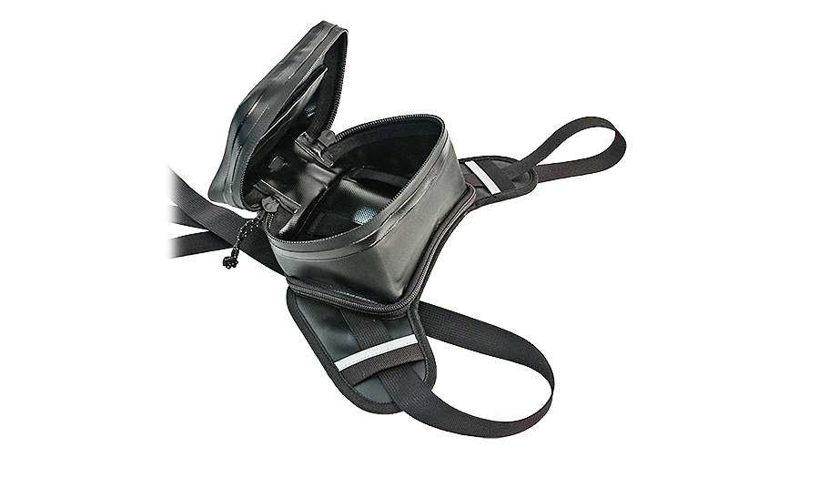 Buckin Roll Tank Bag