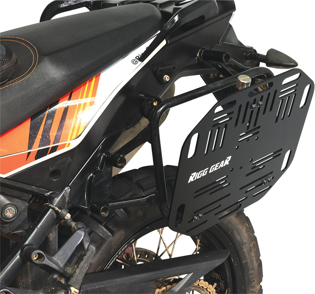 RIGG SADDLEBAG PLATE